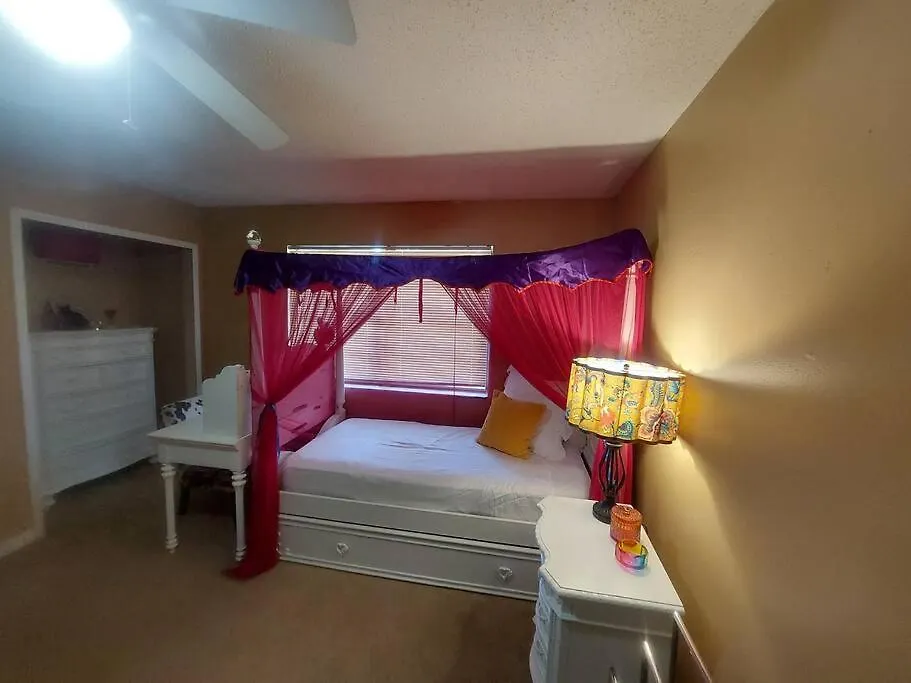 Lägenhet Oya Suite-Gated Oasis With Pool, Courtyard, & Whimsical Kids Rooms! Tampa USA